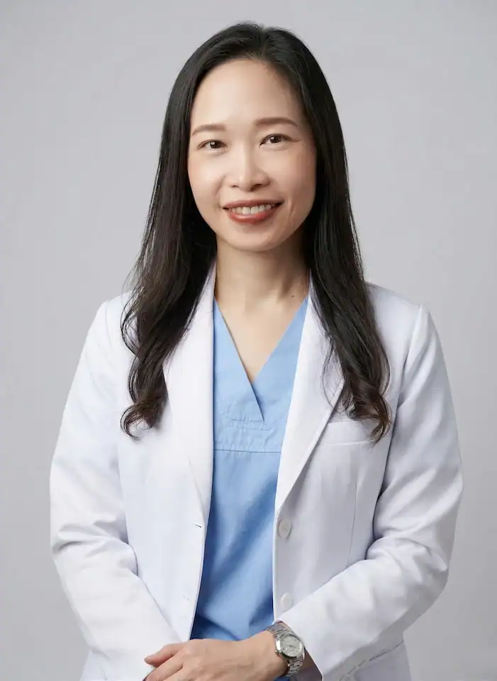 Dr. Pear (Worapan Mokkasamit)