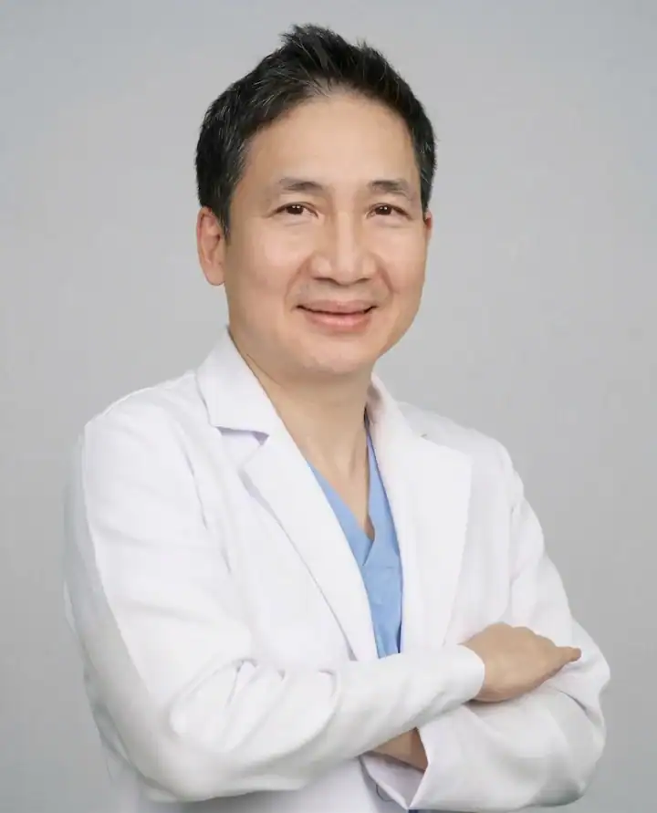 Dr. Top (Nuttorn Narupaves)